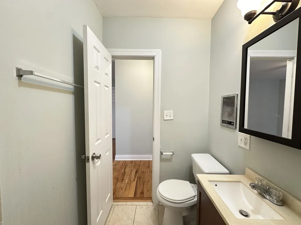 837 W Wolfram St, ,  60657, USA 60657-unit#309-Chicago-IL