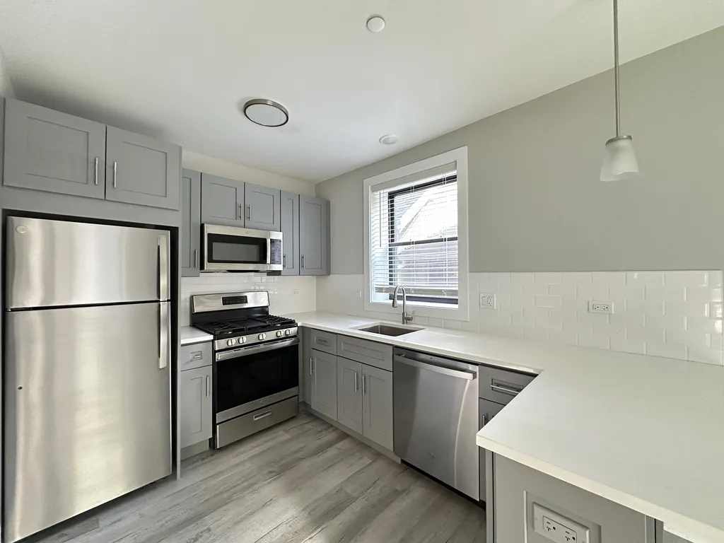 1133 Oak Ave, ,  60202, USA 60202-unit#1W-Evanston-IL