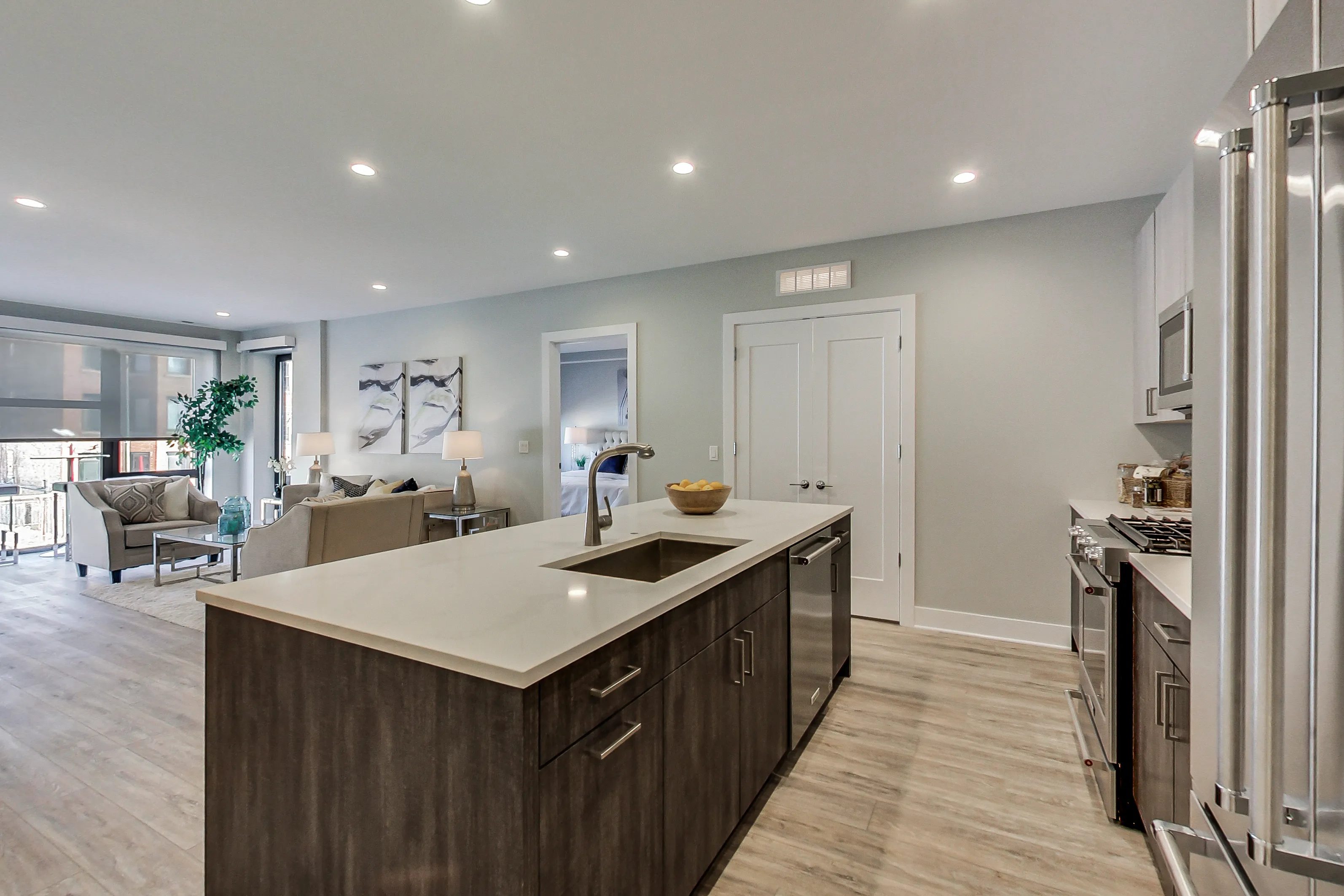 1318 N Western Ave, ,  60622, USA 60622-unit#2A-Chicago-IL