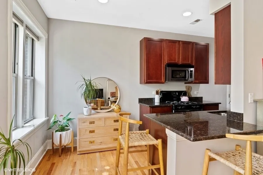 5402 N Kenmore Ave, ,  60640, USA 60640-unit#2E-Chicago-IL