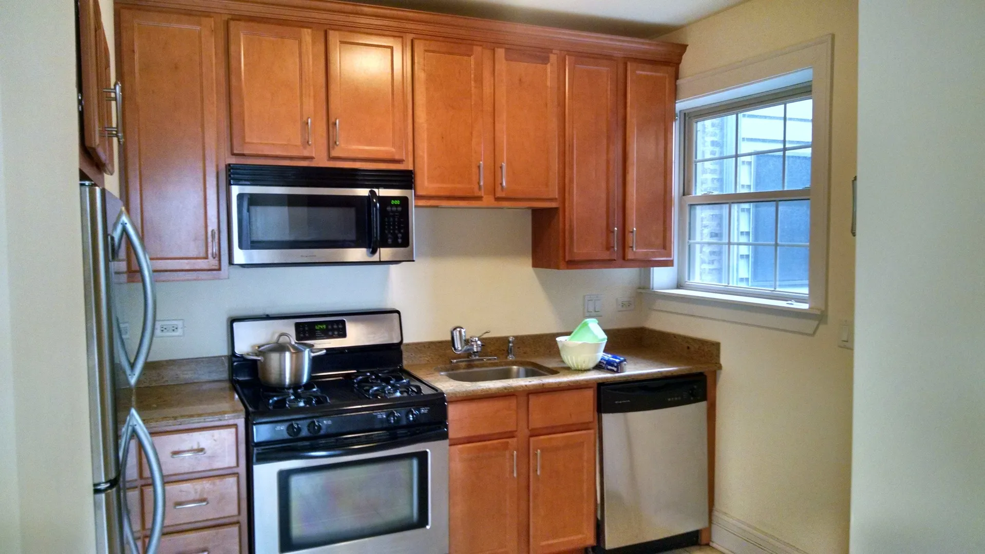 2052 W Summerdale Ave, ,  60625, USA 60625-unit#GA-Chicago-IL