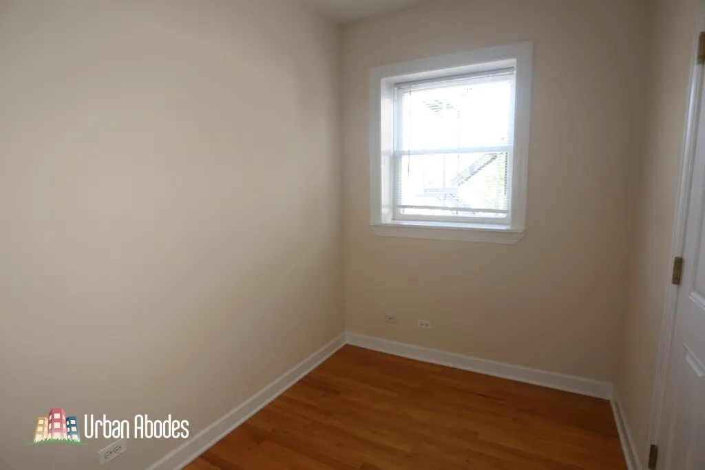 3252 N Clifton Ave, , 60657, USA 60657-unit#2W-Chicago-IL