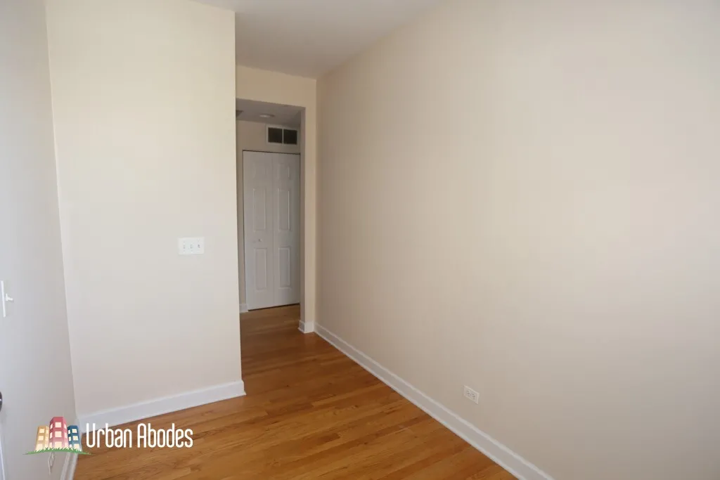 3252 N Clifton Ave, , 60657, USA 60657-unit#2W-Chicago-IL