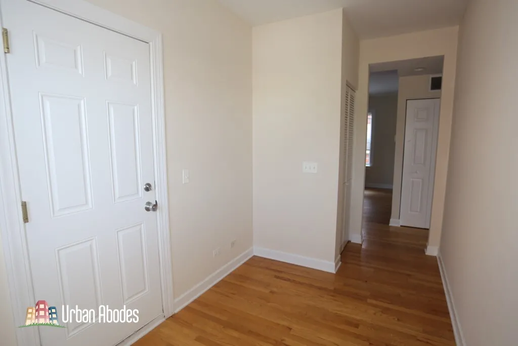 3252 N Clifton Ave, , 60657, USA 60657-unit#2W-Chicago-IL