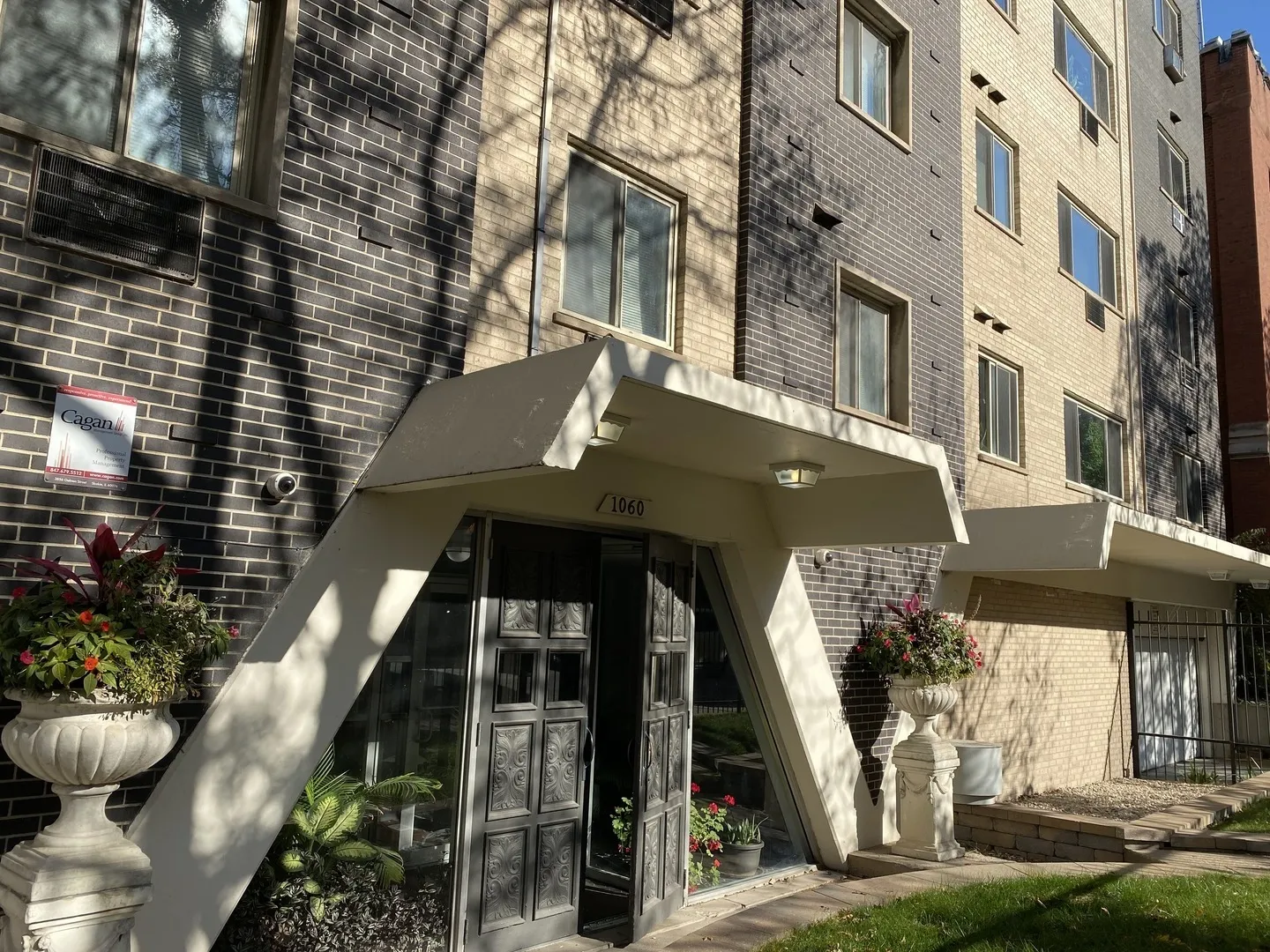 1060 W Hollywood Ave, , 60660, USA 60660-unit#206-Chicago-IL