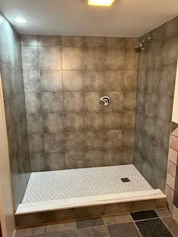 2436 W Diversey Ave, , 60618, USA 60647-unit#G-Chicago-IL