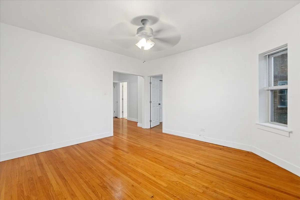 4055 N Spaulding Ave, ,  60618, USA 60618-unit#3-Chicago-IL