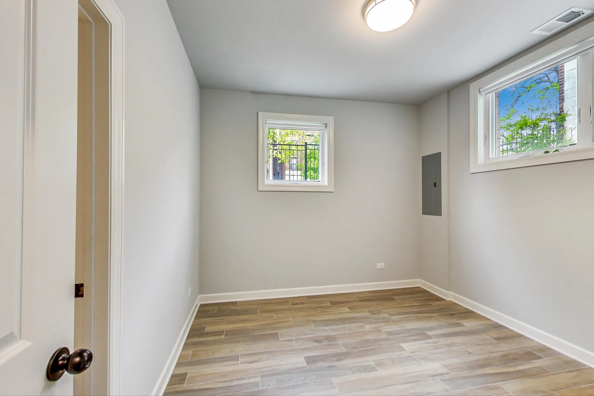 6115 S University Ave, ,  60637, USA 60637-unit#5-Chicago-IL