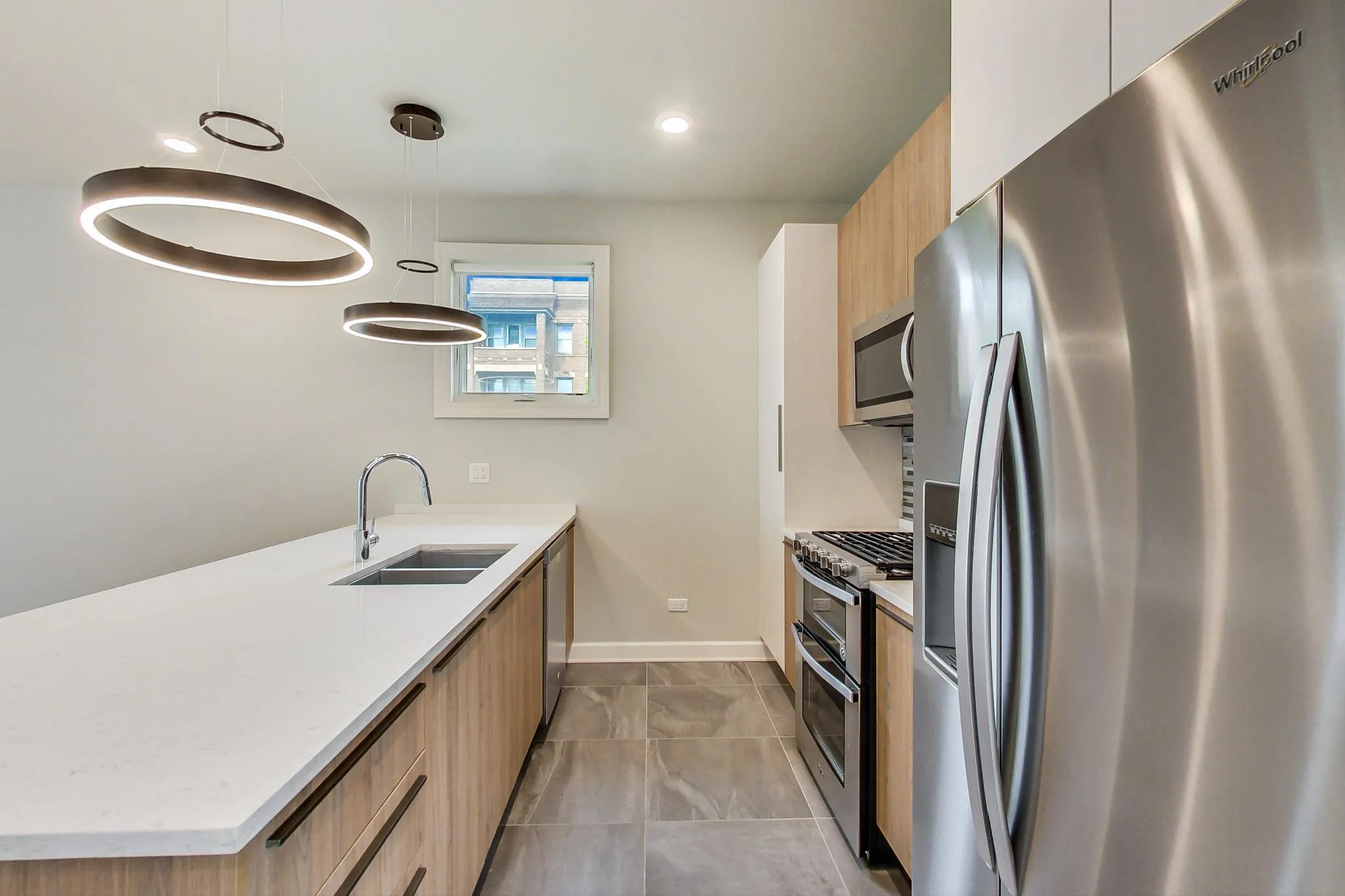 6115 S University Ave, ,  60637, USA 60637-unit#5-Chicago-IL