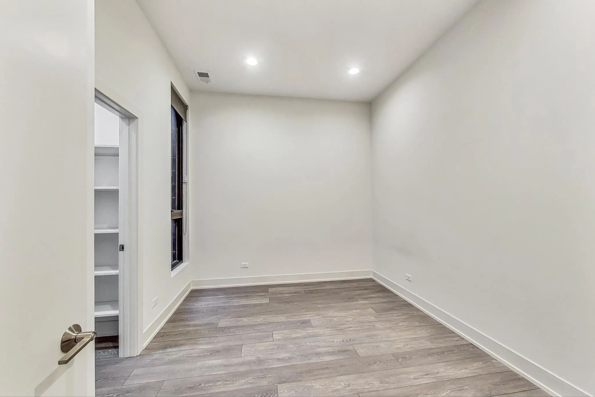 847 N Larrabee St, ,  60610, USA 60610-unit#2F-Chicago-IL