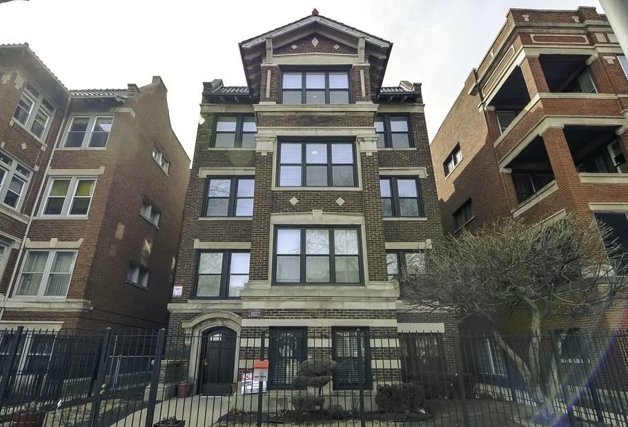 1027 E Hyde Park Blvd, , 60615, USA 60615-unit#2-Chicago-IL