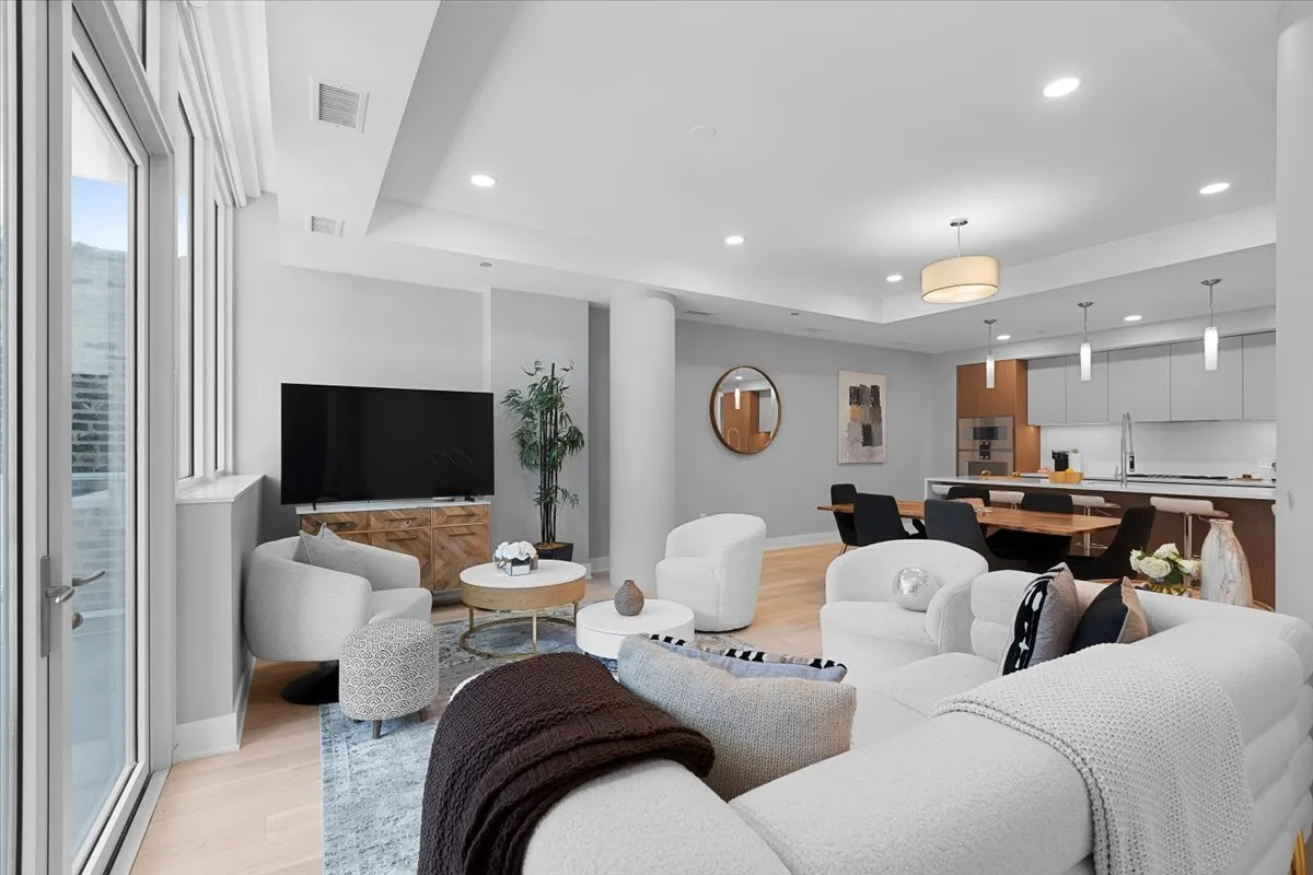 144 W Erie St, ,  60654, USA 60654-unit#1002-Chicago-IL