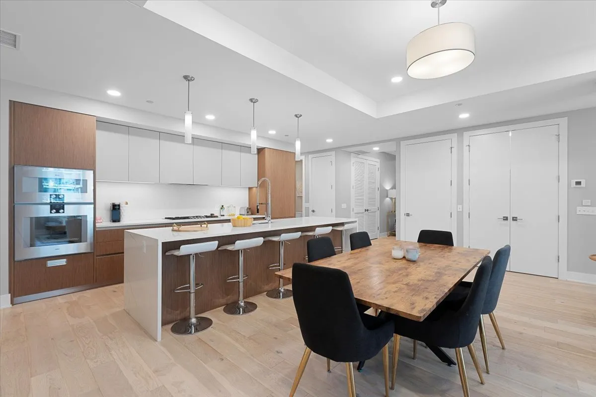 144 W Erie St, ,  60654, USA 60654-unit#1002-Chicago-IL