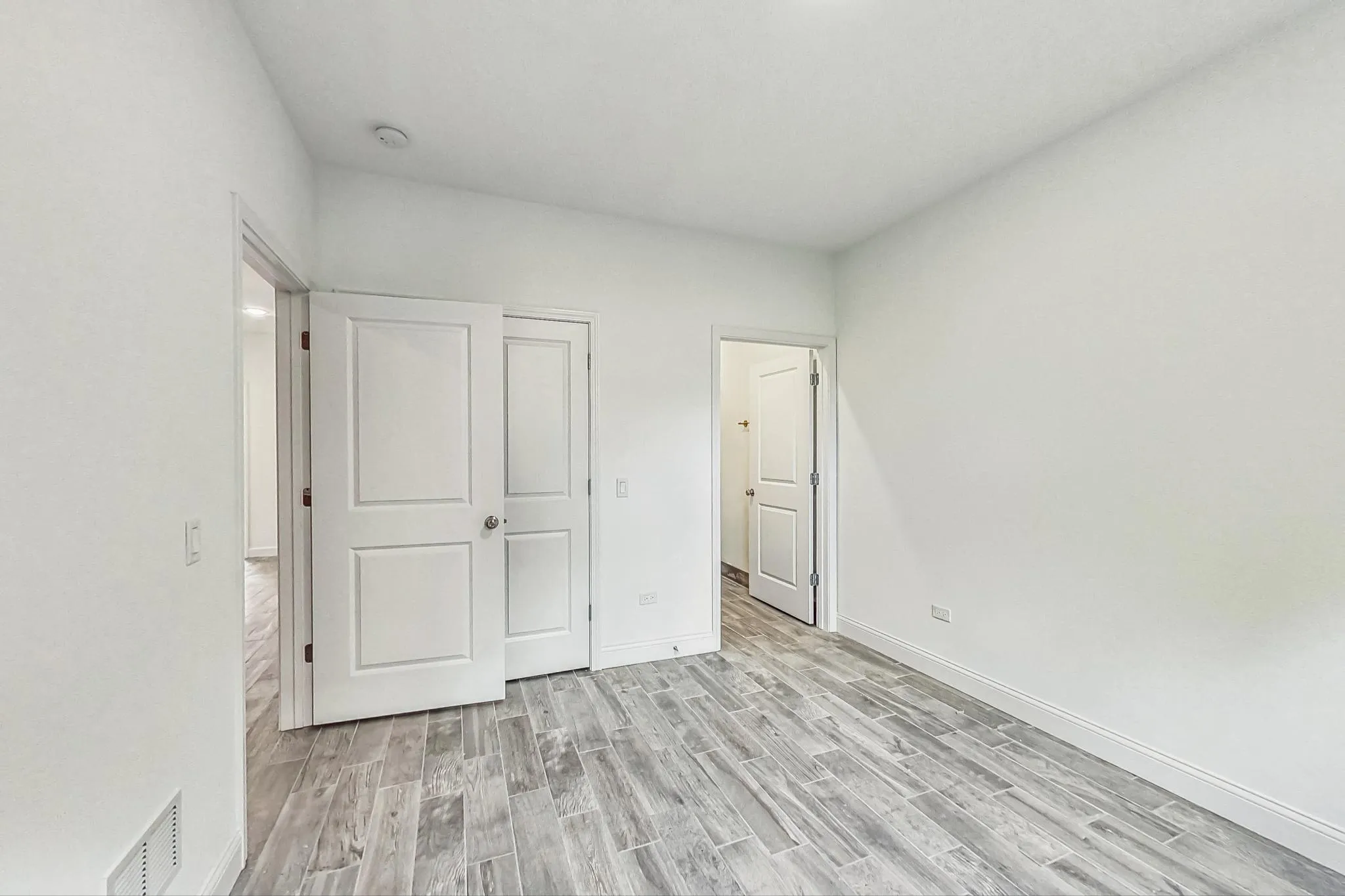 6135 S Kimbark Ave, , 60637, USA 60637-unit#103-Chicago-IL