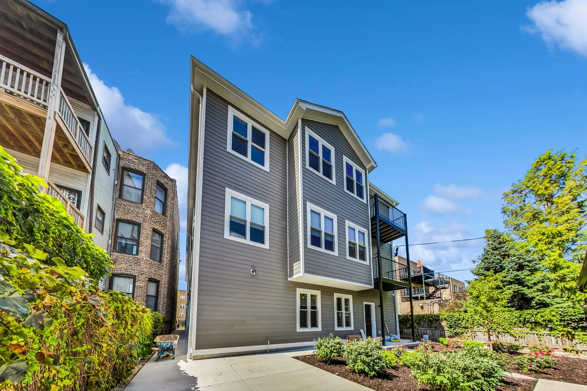 6135 S Kimbark Ave, ,  60637, USA 60637-unit#103-Chicago-IL