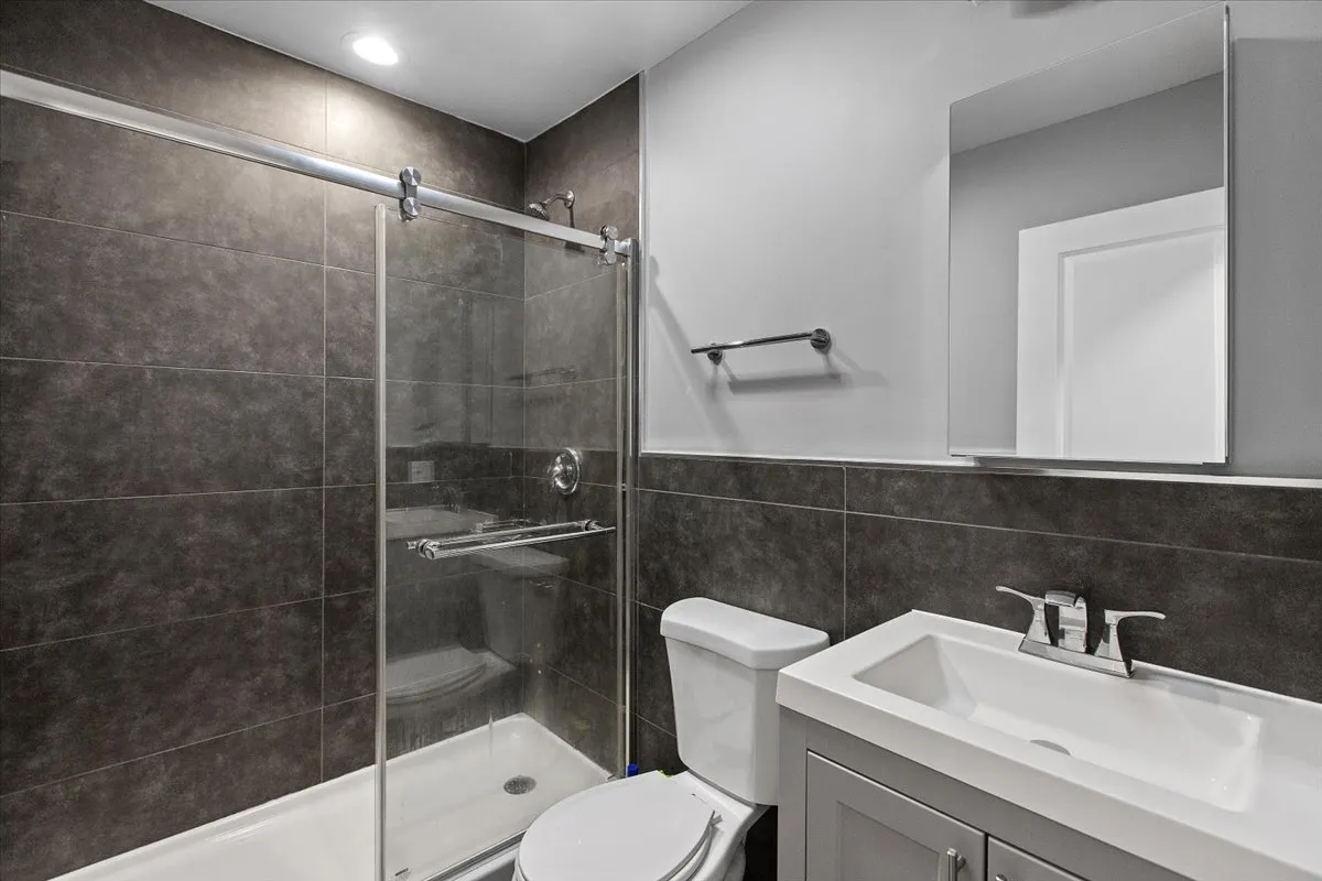 541 W Oakdale Ave, , 60657, USA 60657-unit#507-Chicago-IL
