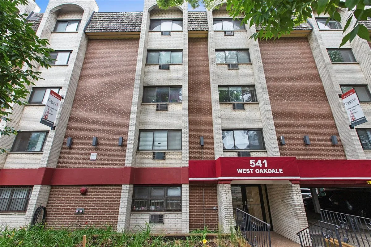 541 W Oakdale Ave, , 60657, USA 60657-unit#218-Chicago-IL