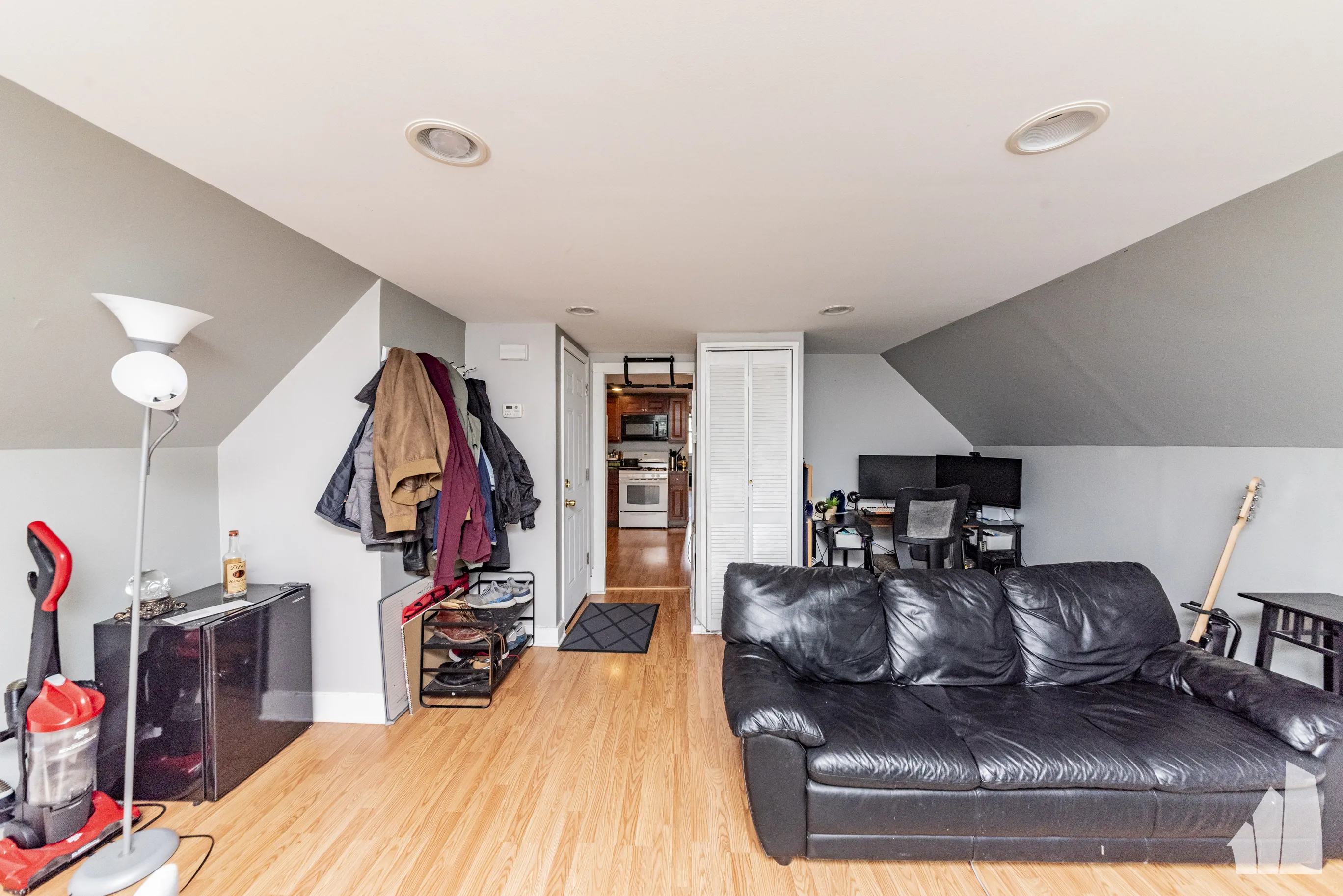 1332 W Barry Ave, , 60657, USA 60657-unit#3-Chicago-IL