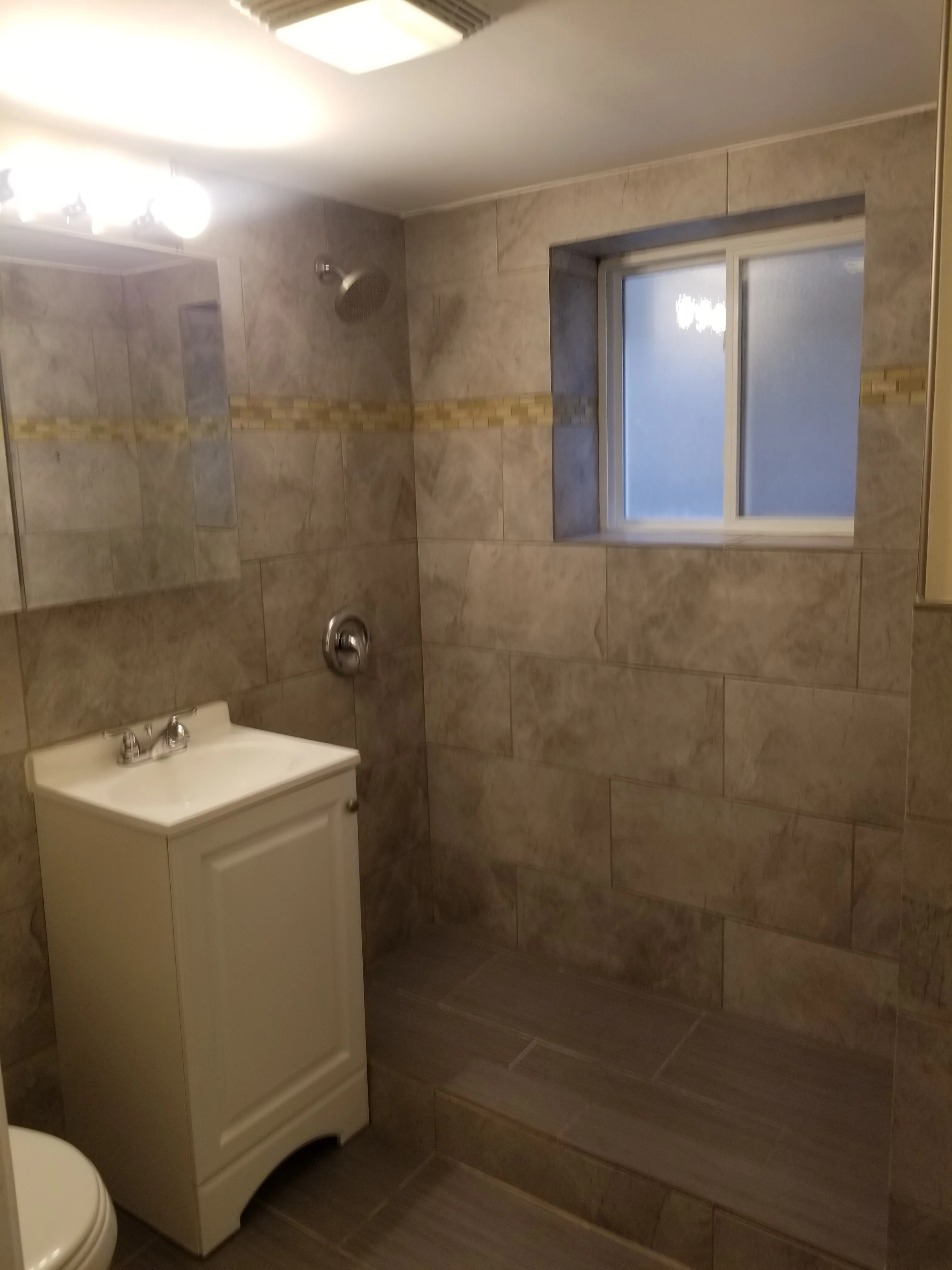 5849 N Maplewood Ave, ,  60659, USA 60659-unit#GDN-Chicago-IL