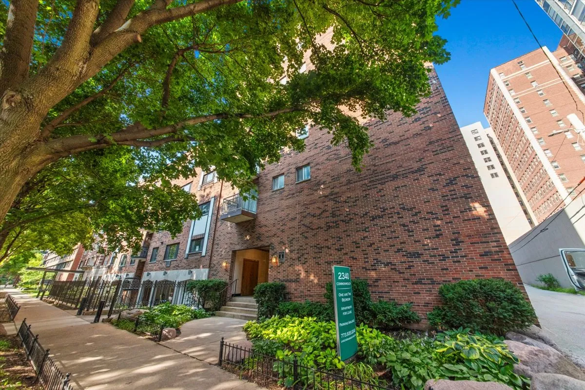 2340 N Commonwealth Ave, , 60614, USA 60614-unit#703-Chicago-IL