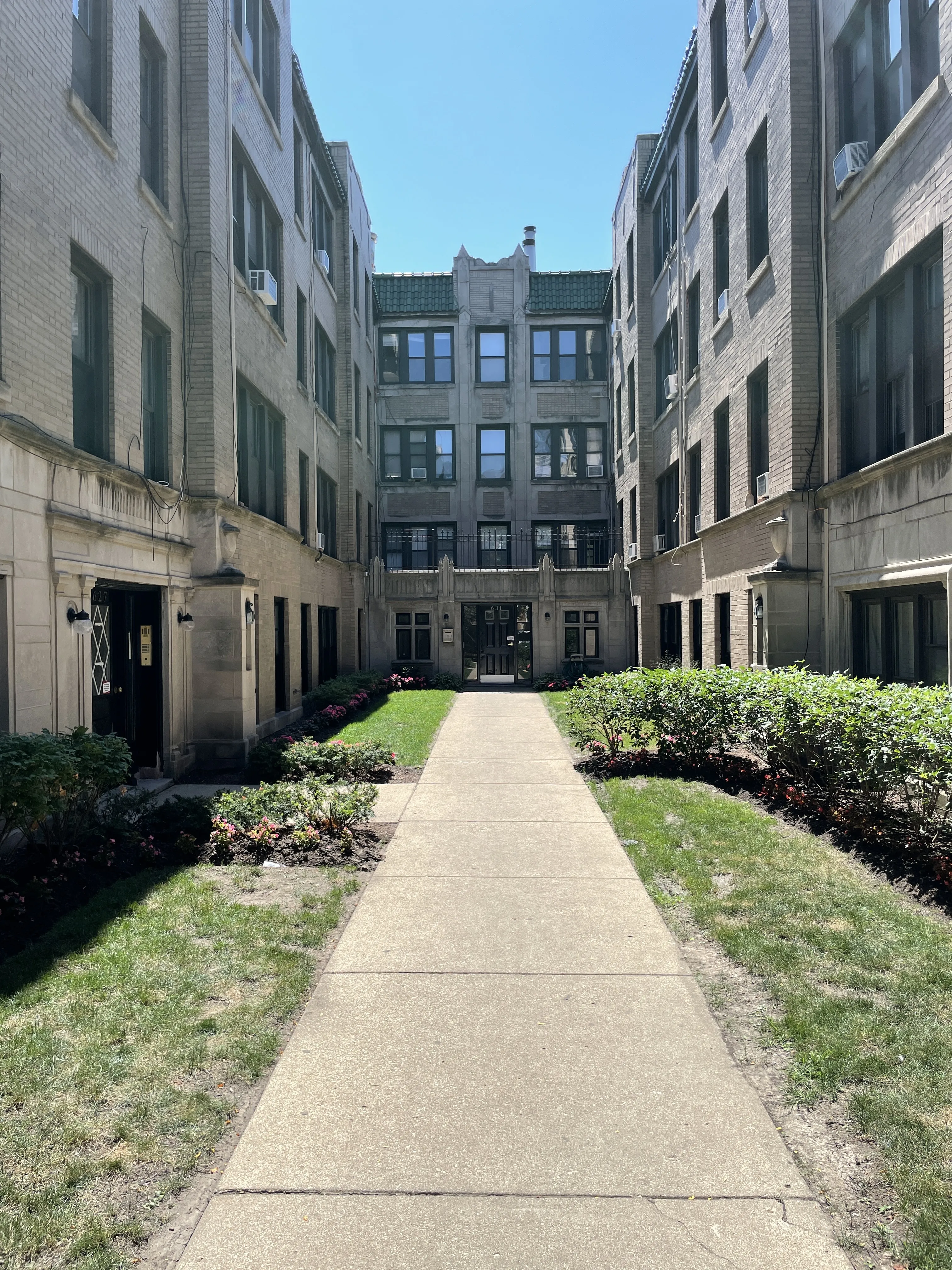 631 W Roscoe St, , 60657, USA 60657-unit#H2-Chicago-IL