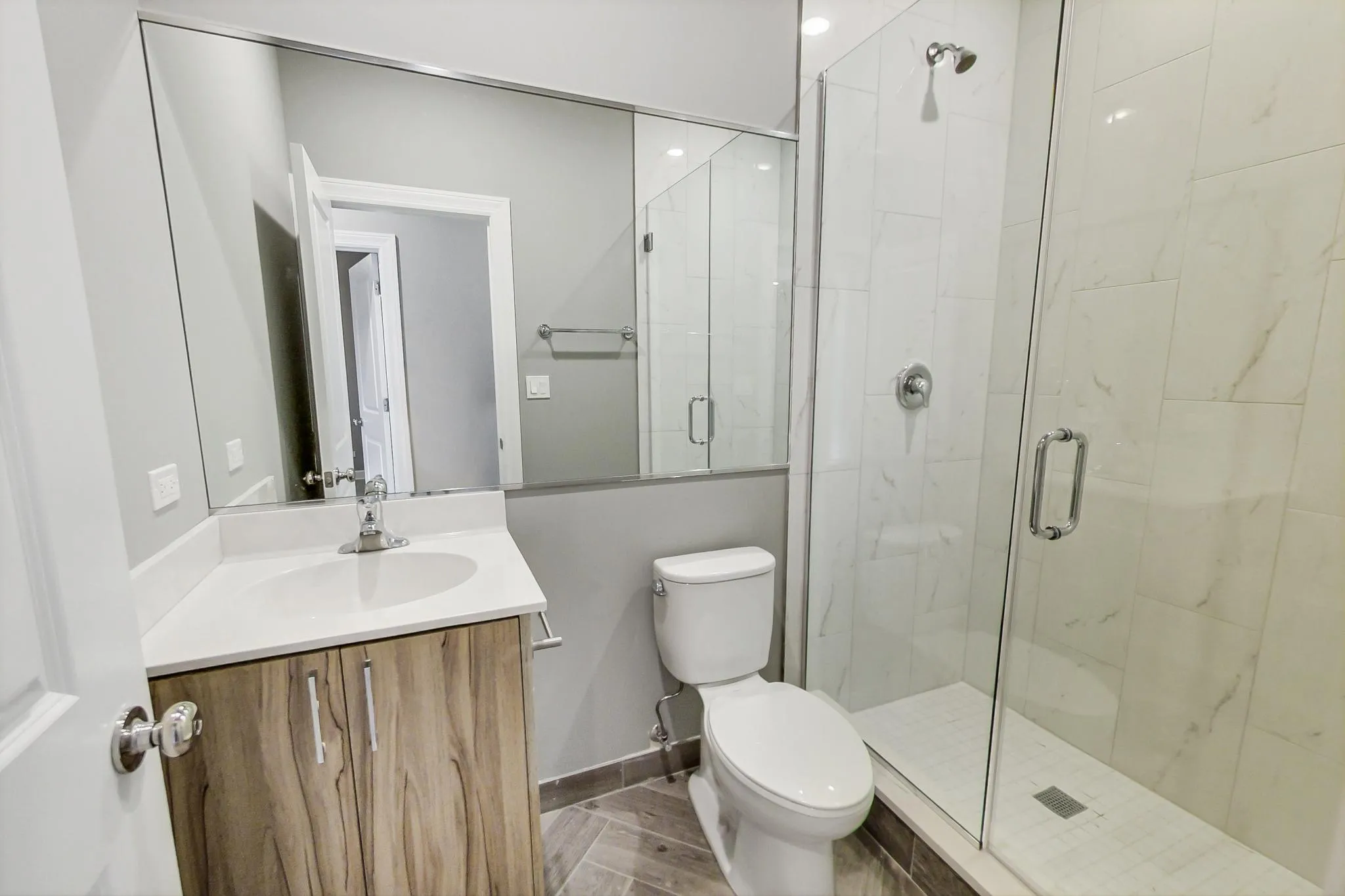 6204 S Kimbark Ave, ,  60637, USA 60637-unit#1L-Chicago-IL