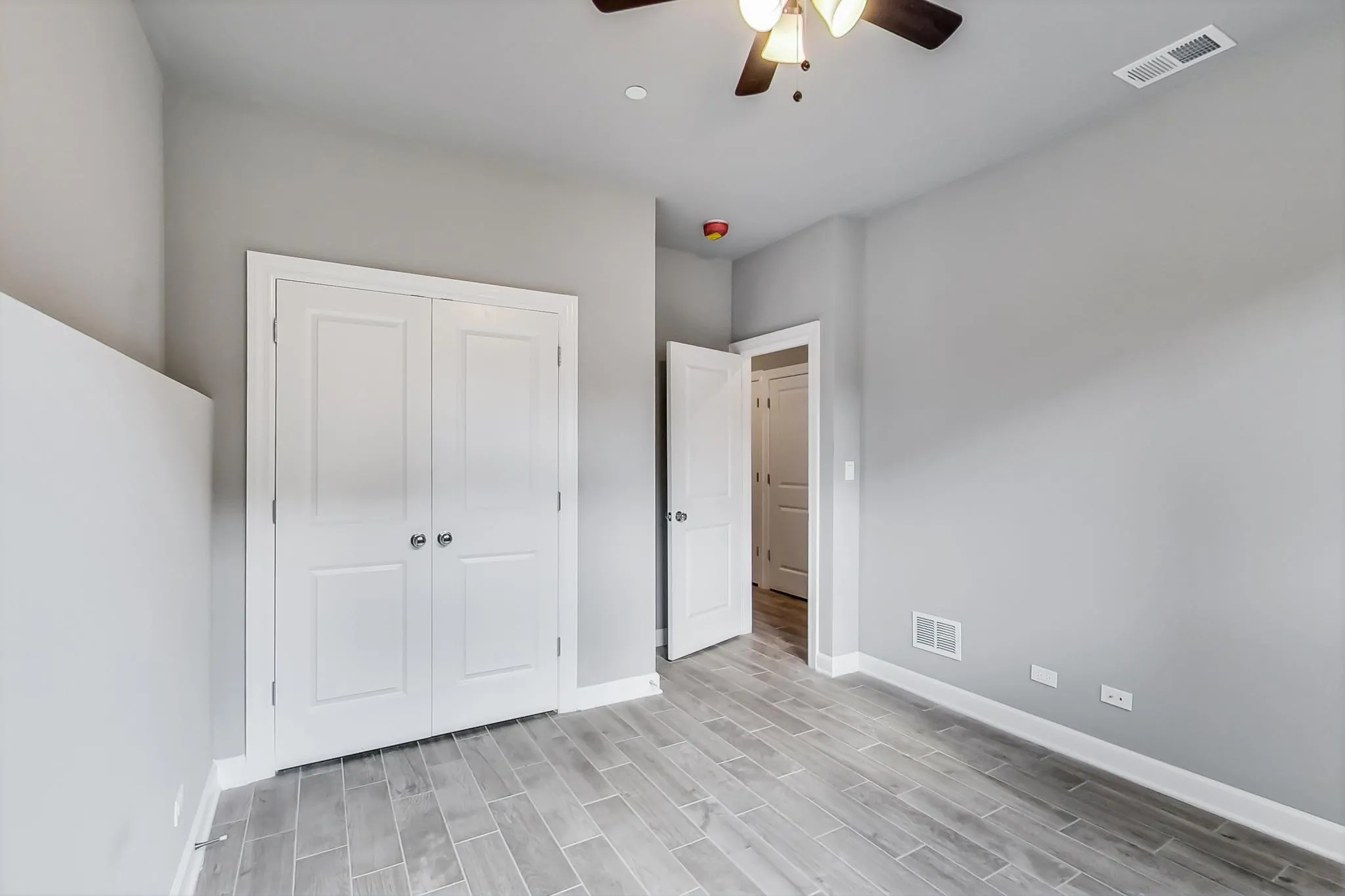 6204 S Kimbark Ave, ,  60637, USA 60637-unit#1L-Chicago-IL