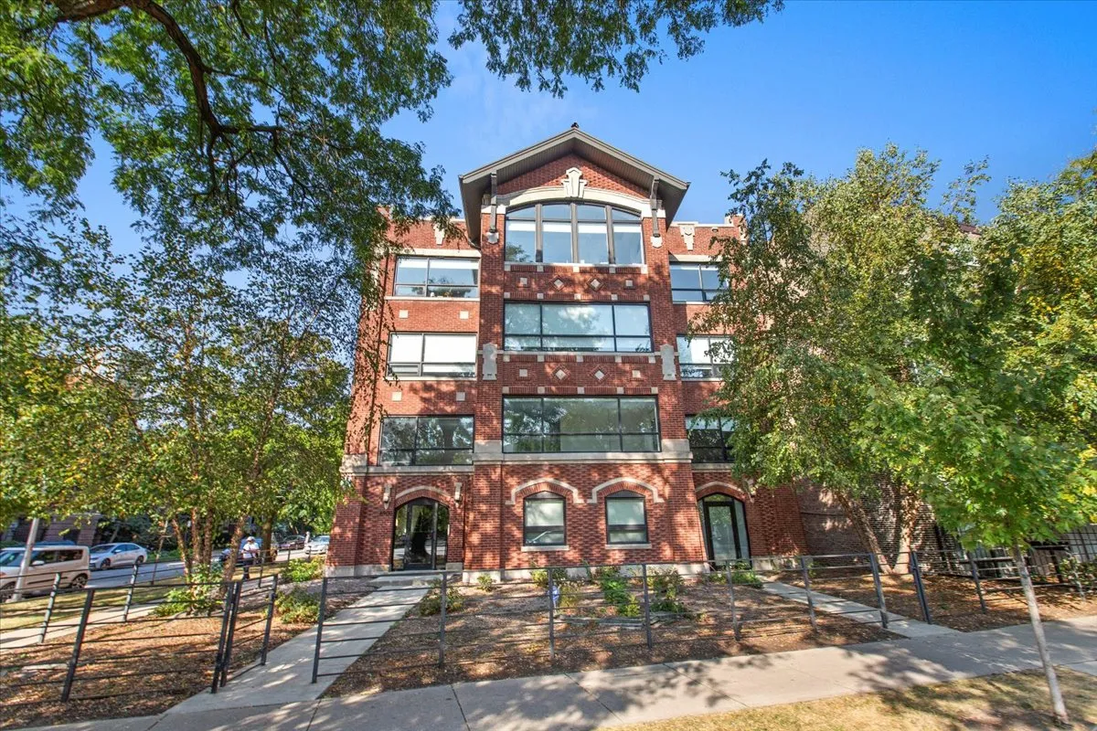 6900 N Sheridan Rd #2e, , 60626, USA 60626-unit#3W-Chicago-IL