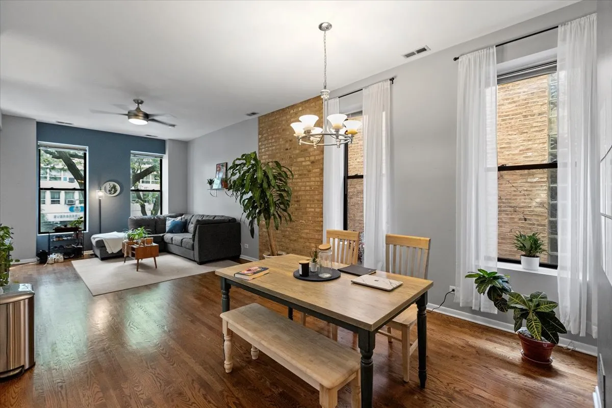 1332 N Cleveland Ave, , 60610, USA 60610-unit#2-Chicago-IL