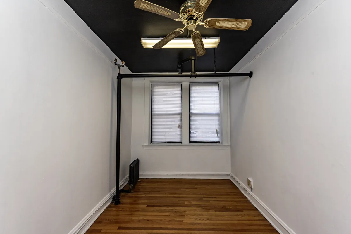 5704 S Harper Ave, ,  60637, USA 60637-unit#101-Chicago-IL