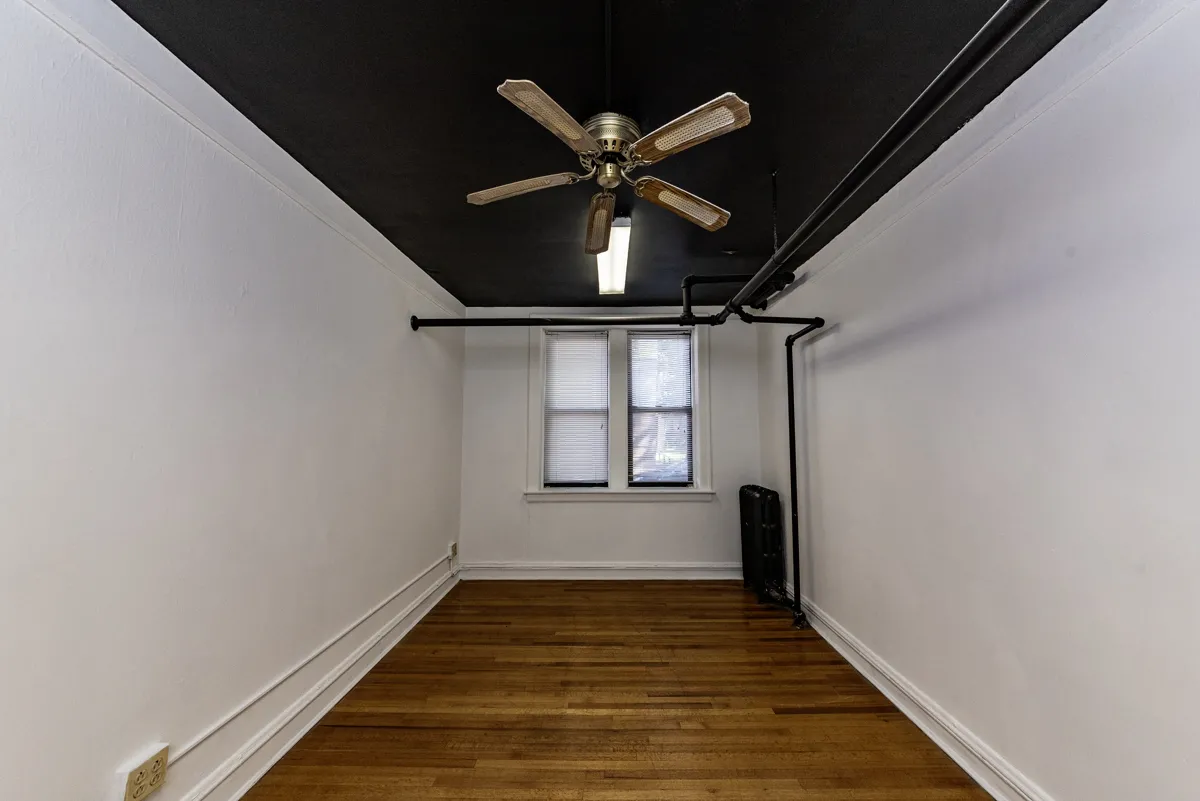 5704 S Harper Ave, ,  60637, USA 60637-unit#101-Chicago-IL