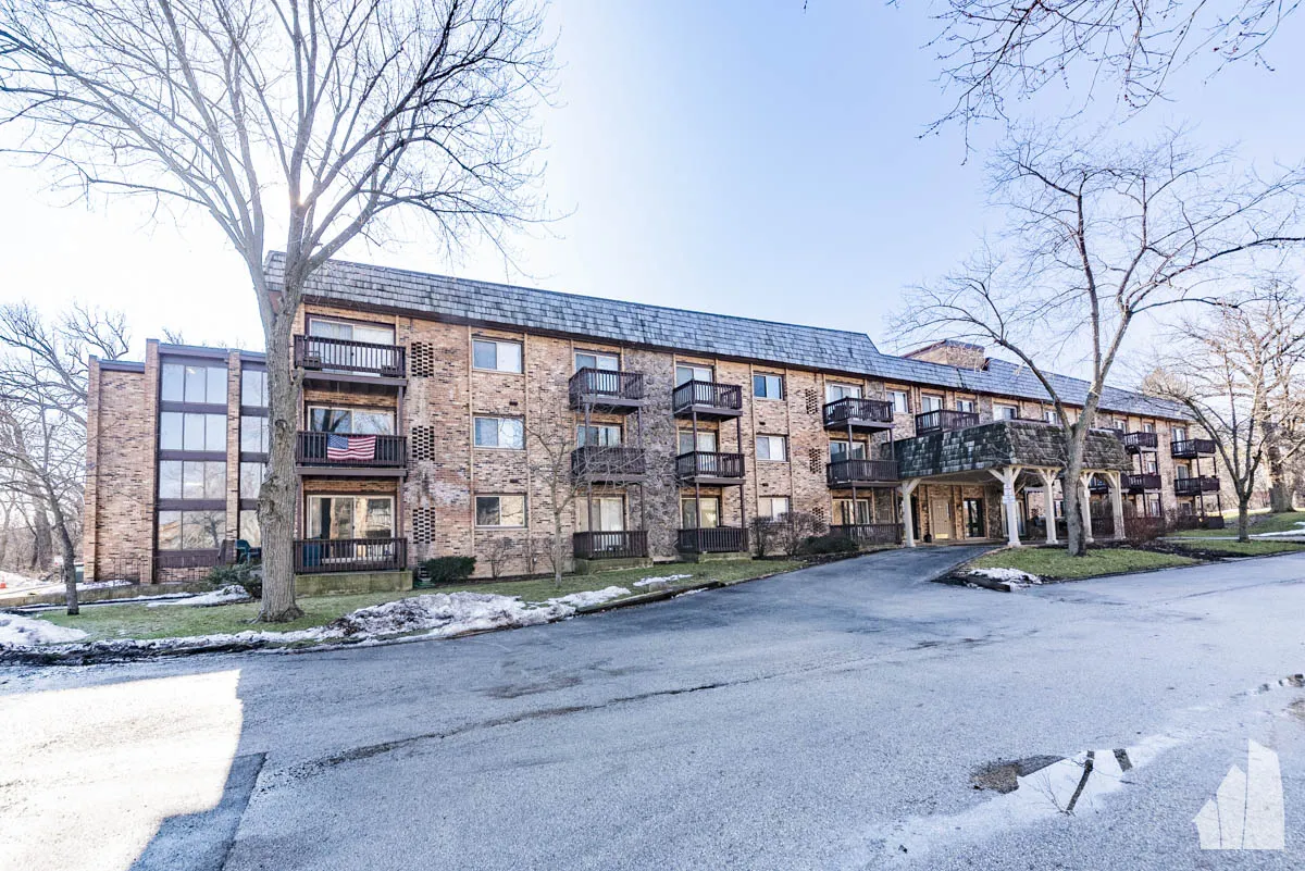 245 E Main St, ,  60047, USA 60047-unit#301-Lake Zurich-IL