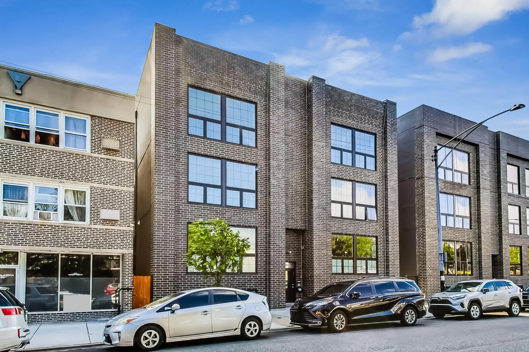 5824 N Lincoln Ave, , 60659, USA 60659-unit#1C-Chicago-IL