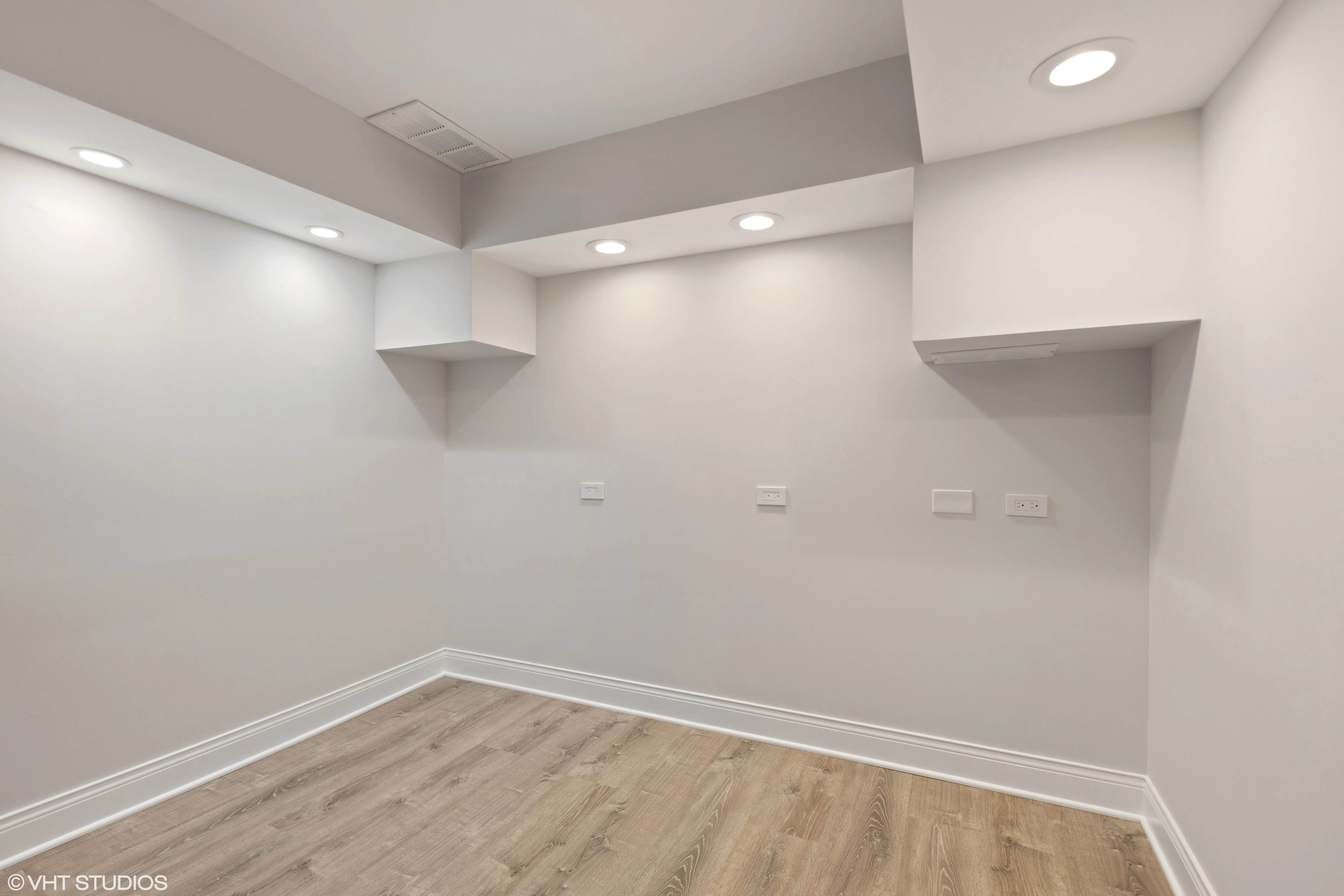 158 Green Bay Rd, , 60022, USA 60022-Glencoe-IL