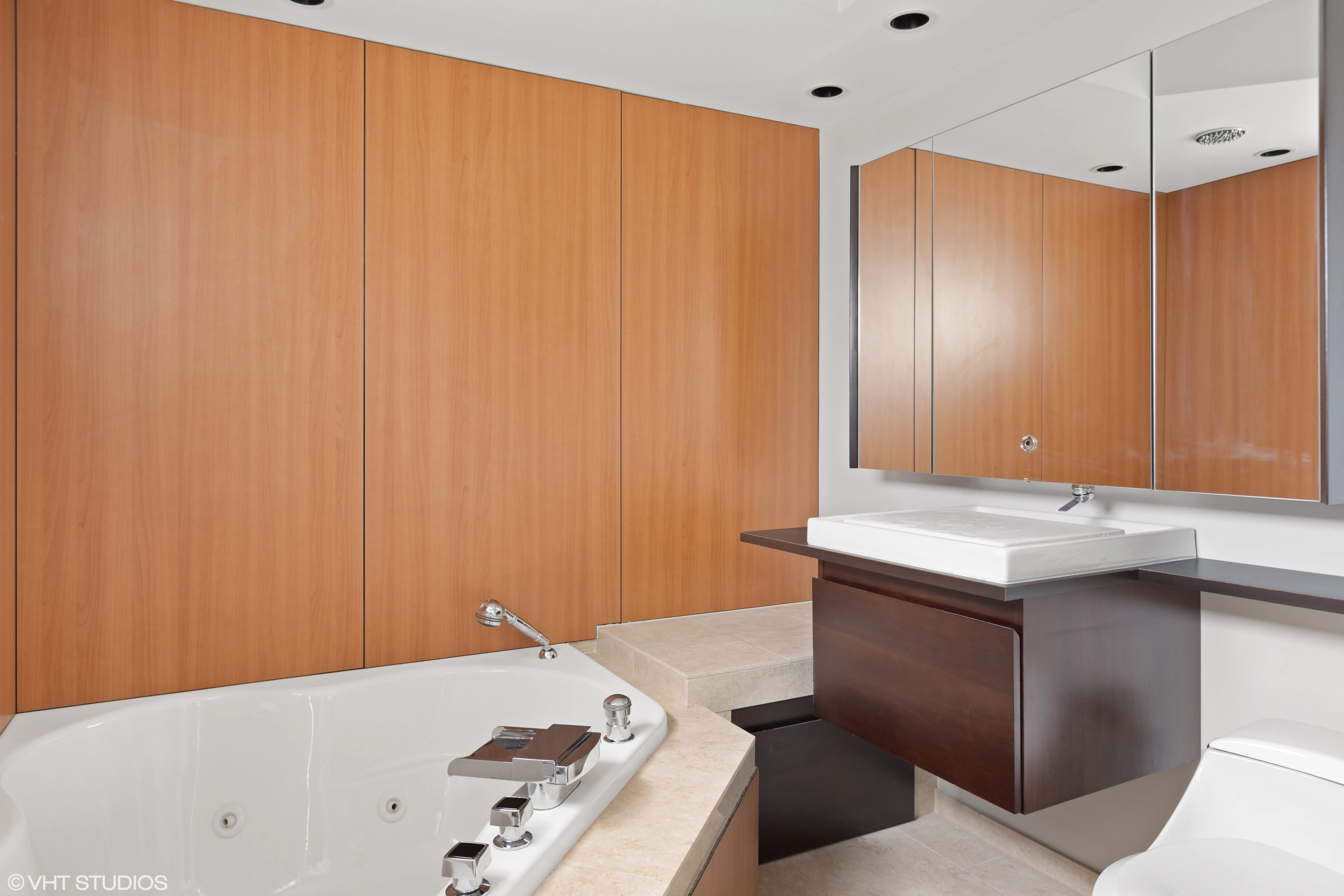 158 Green Bay Rd, , 60022, USA 60022-Glencoe-IL