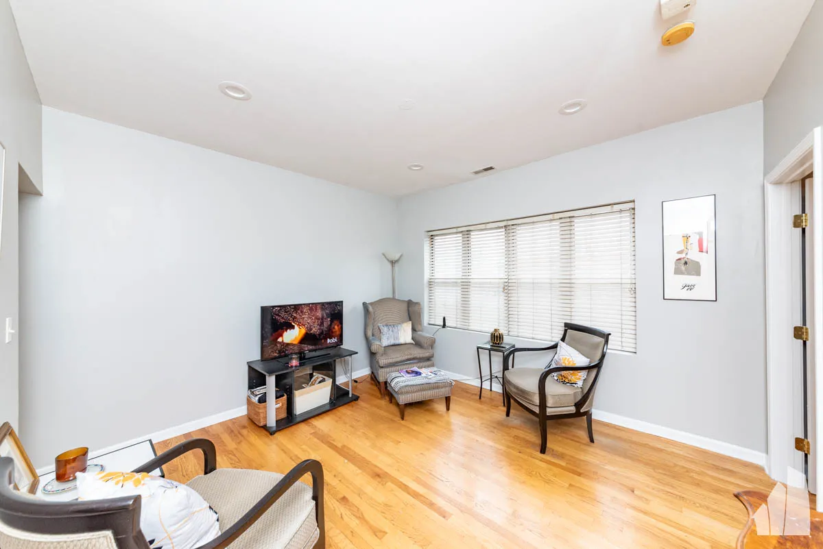 3906 W Belmont Ave, ,  60618, USA 60618-unit#1-Chicago-IL