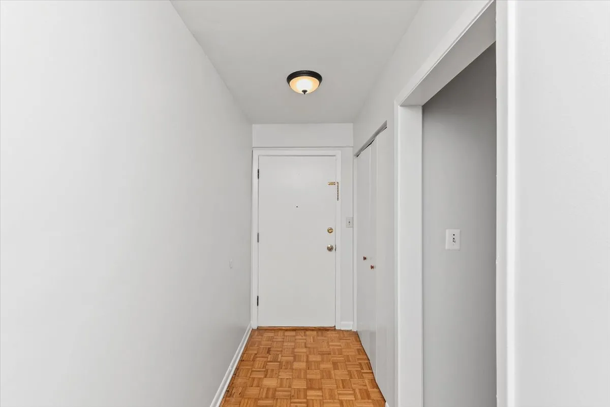 , 60660, USA 60660-unit#101-Chicago-IL