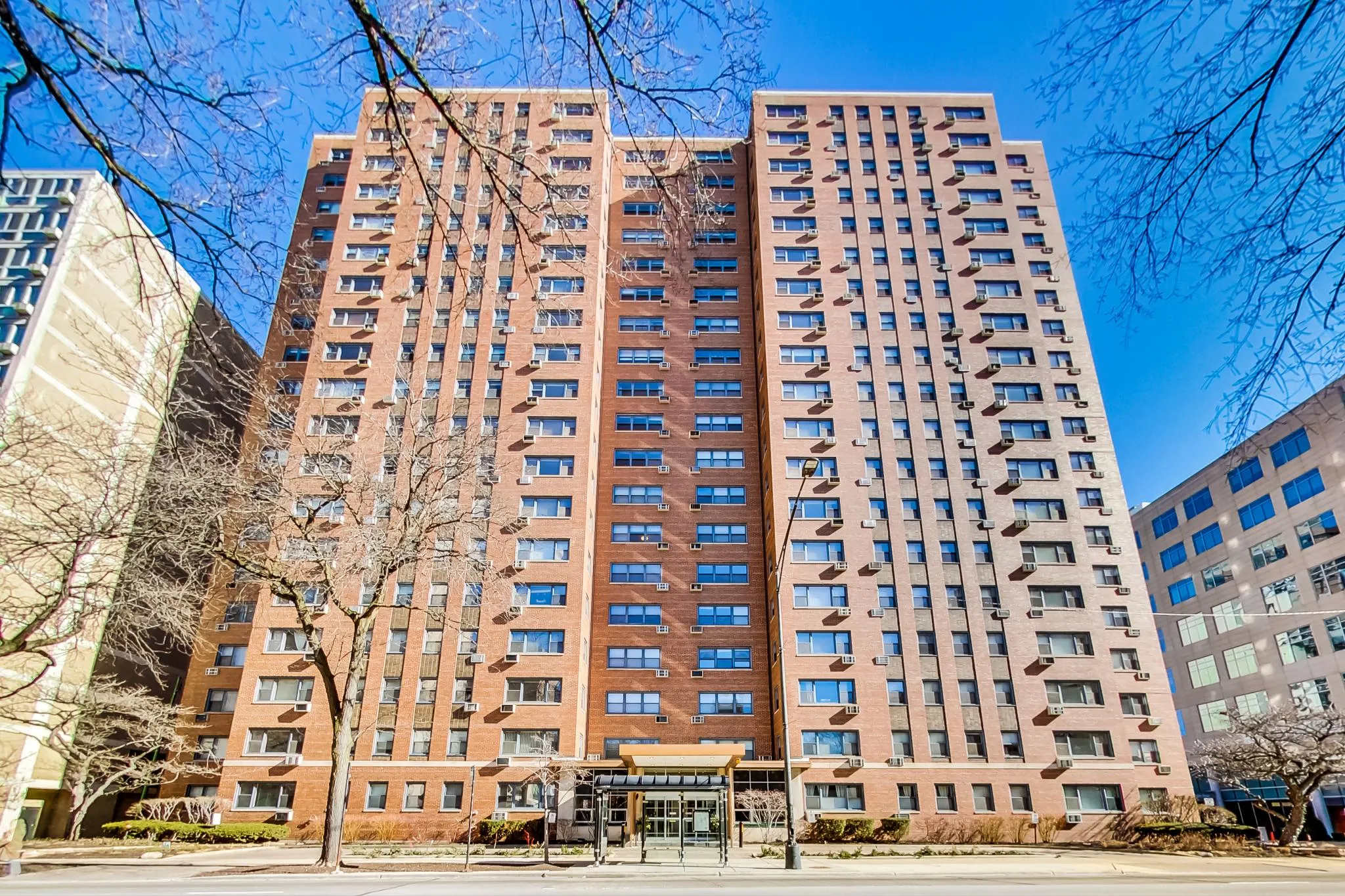 356 W Surf St, , 60657, USA 60657-unit#306-Chicago-IL