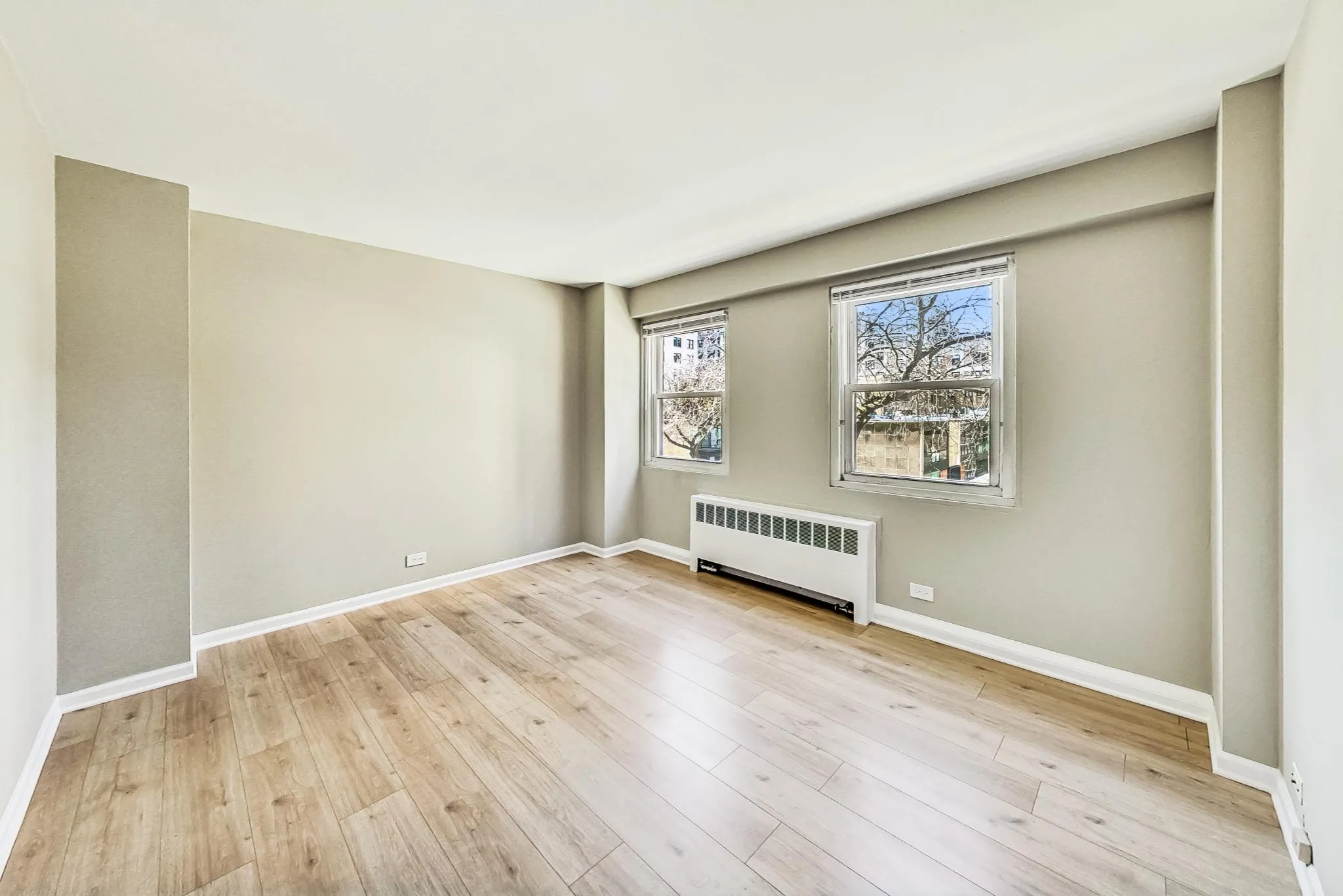 356 W Surf St, ,  60657, USA 60657-unit#306-Chicago-IL