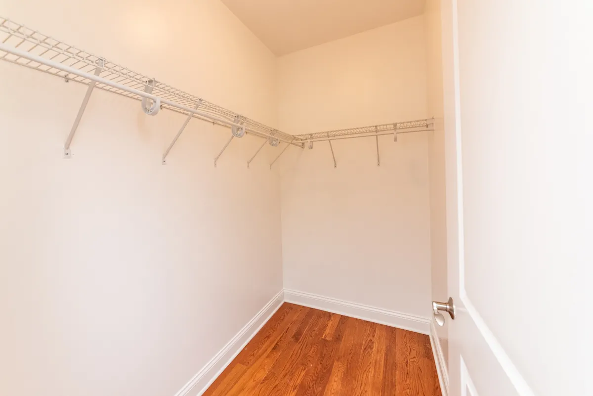 6217 S Kimbark Ave, ,  60637, USA 60637-unit#3S-Chicago-IL