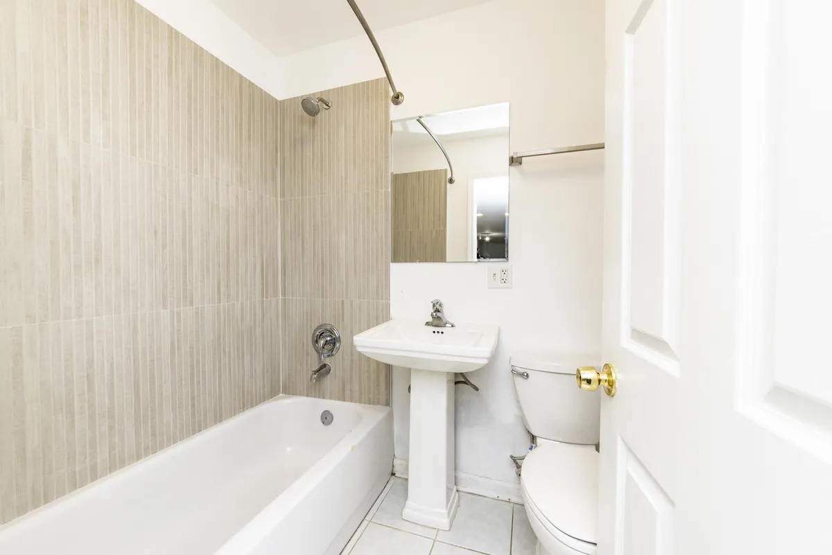 6136 N Mozart St, ,  60659, USA 60659-unit#1-Chicago-IL