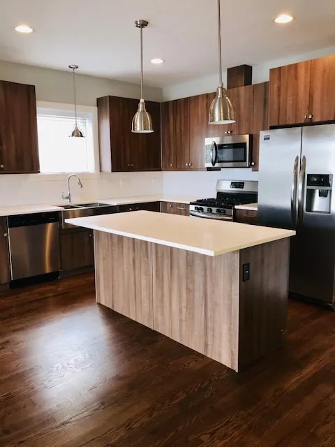 3649 W Belmont Ave, ,  60618, USA 60618-unit#2E-Chicago-IL