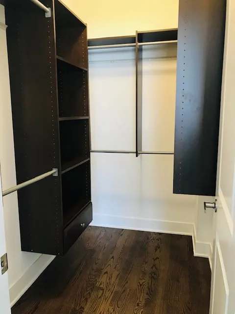 3649 W Belmont Ave, ,  60618, USA 60618-unit#2E-Chicago-IL