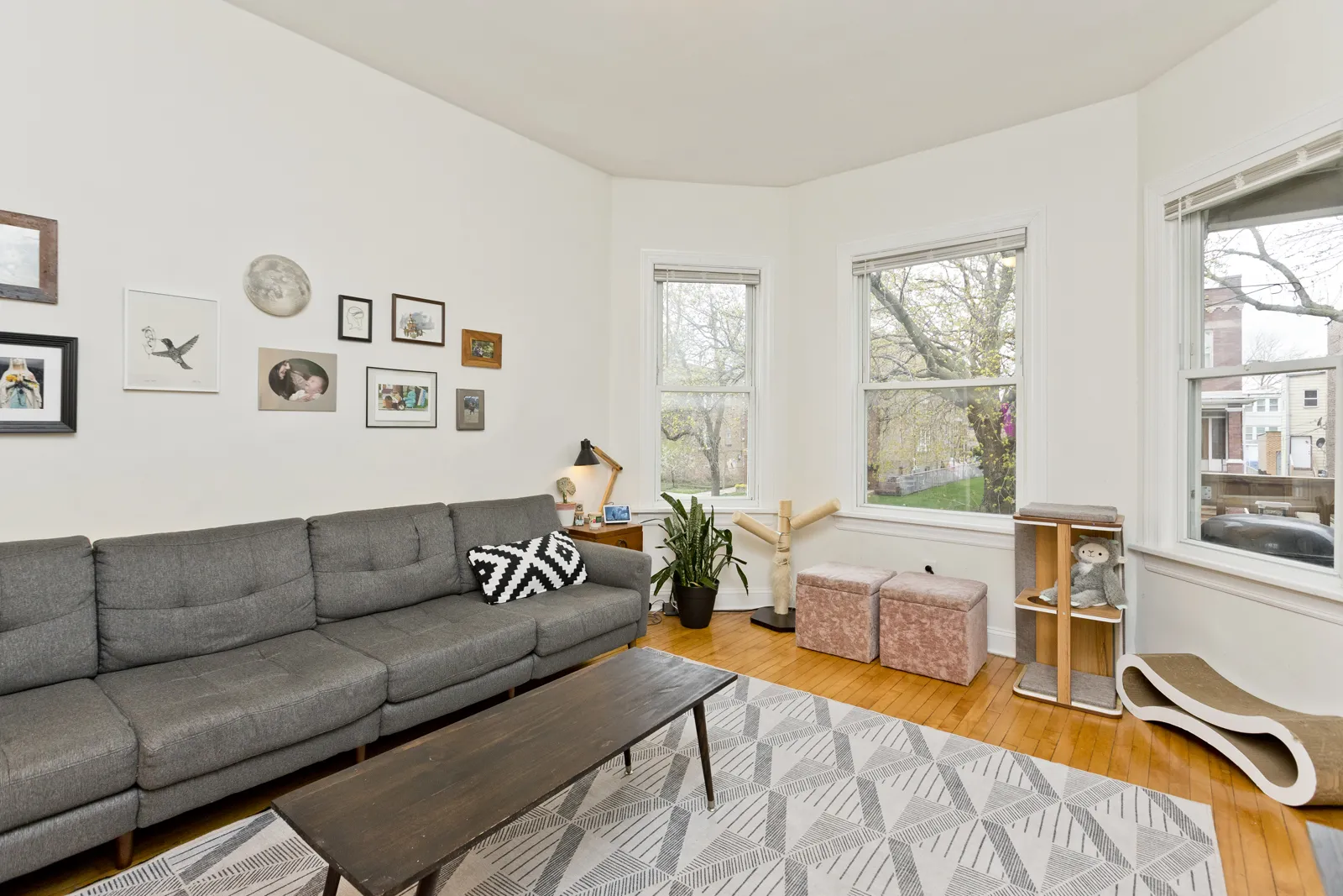 3841 N Bernard St, ,  60618, USA 60618-unit#2F-Chicago-IL