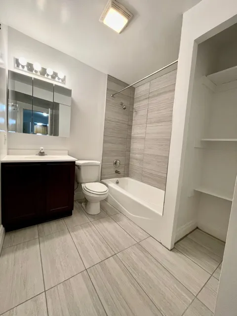 1459 N Milwaukee Ave, Chicago,  60622, USA 60622-unit#4B-CHICAGO-IL