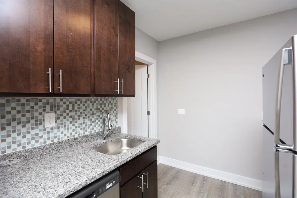 817 W Cornelia Ave, ,  60657, USA 60657-unit#307-Chicago-IL