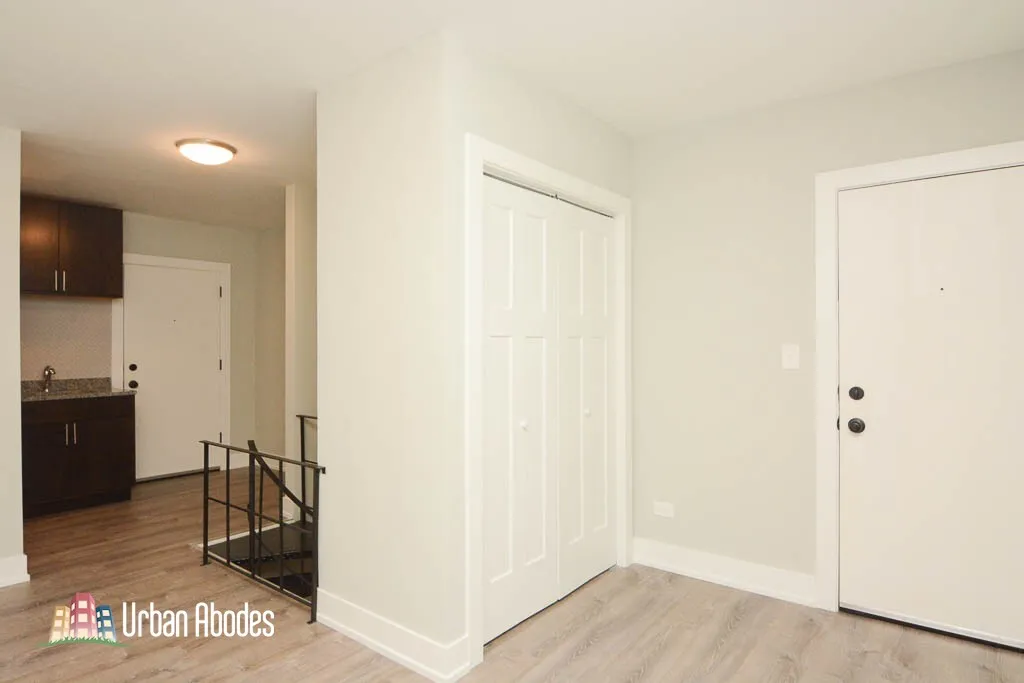 821a W Cornelia Ave, ,  60657, USA 60657-unit#113-Chicago-IL
