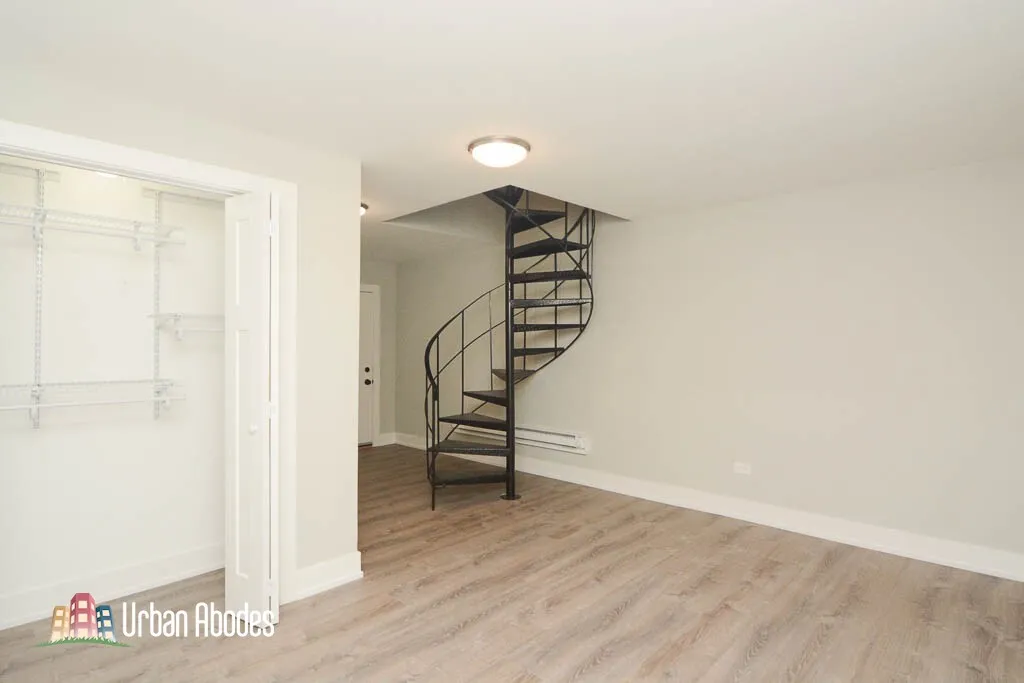 821a W Cornelia Ave, ,  60657, USA 60657-unit#113-Chicago-IL