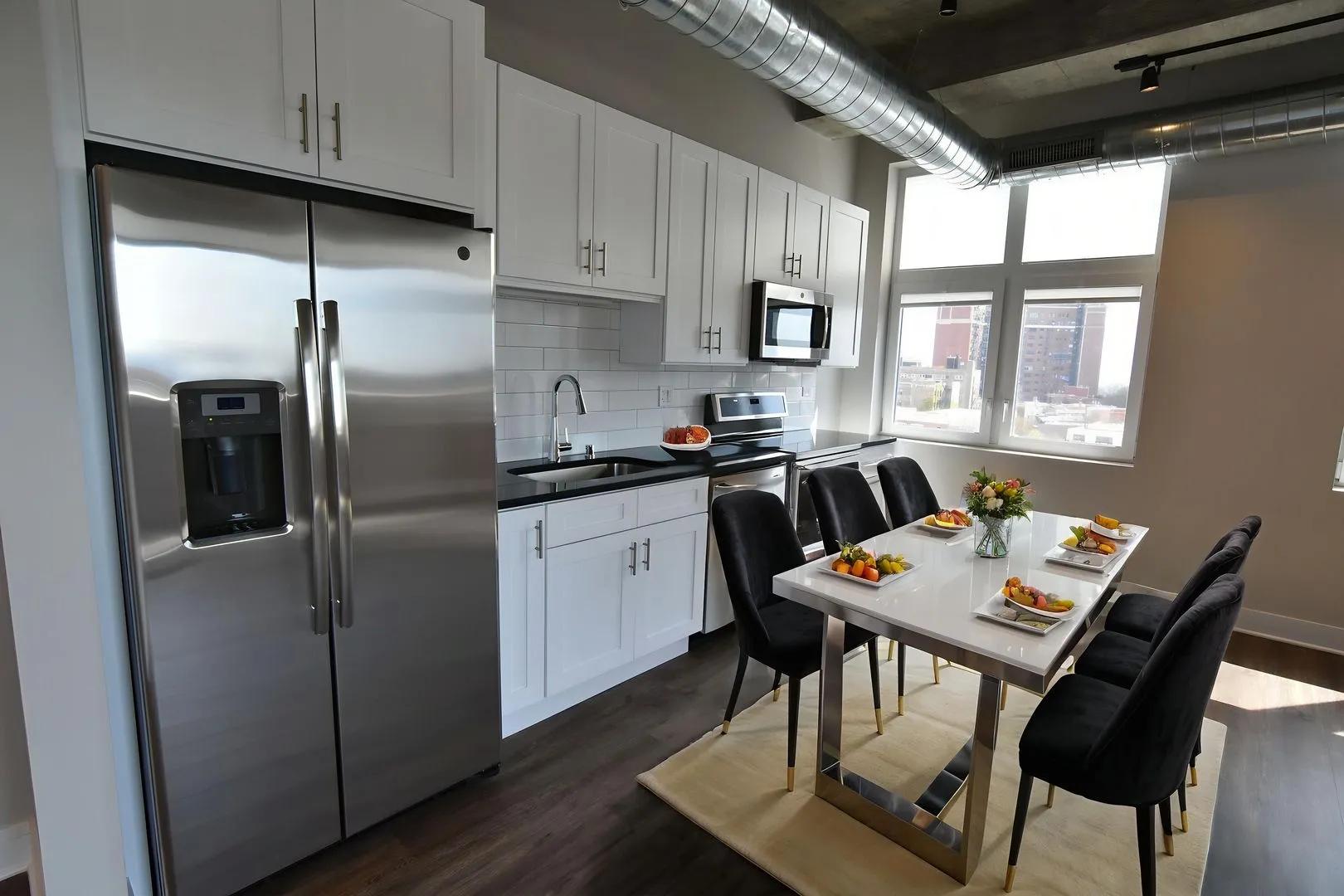 N Broadway, , , USA IL-unit#3833-712-Chicago-IL