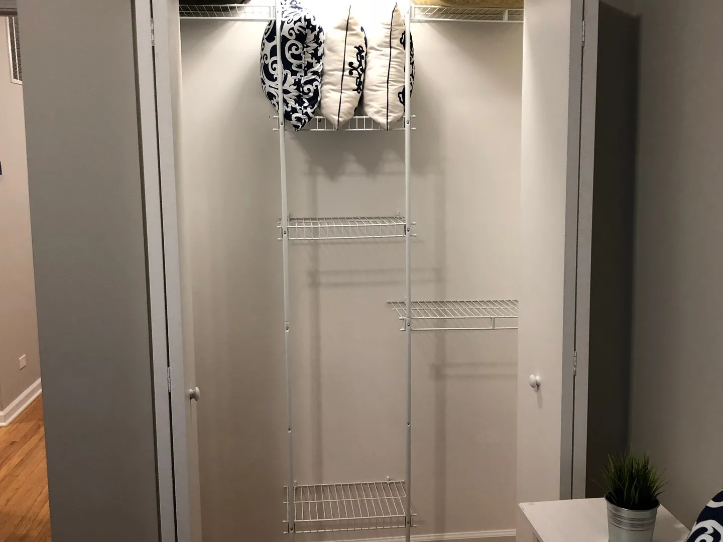 4255 N Sawyer Ave, ,  60618, USA 60618-unit#3-Chicago-IL